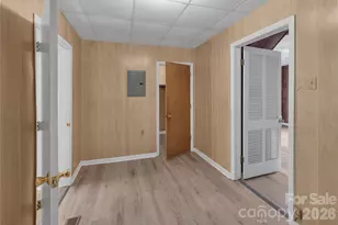 215 King Street S, Gastonia, NC 28052 - Photo 21