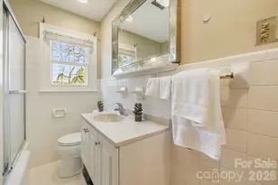 3226 Charlyne Dr, Hendersonville, NC 28792 - Photo 27