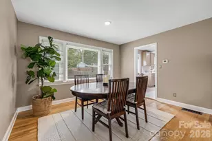 3226 Charlyne Dr, Hendersonville, NC 28792 - Photo 23