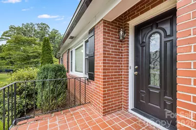 3226 Charlyne Drive, Hendersonville, NC 28792 - Photo 3