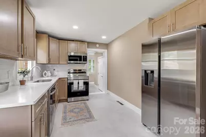 3226 Charlyne Drive, Hendersonville, NC 28792 - Photo 25