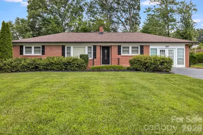 3226 Charlyne Drive, Hendersonville, NC 28792 - Photo 1