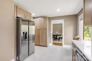 3226 Charlyne Dr, Hendersonville, NC 28792 - Photo 11