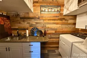 2333 Lakeview Cir, Matthews, NC 28105 - Photo 37