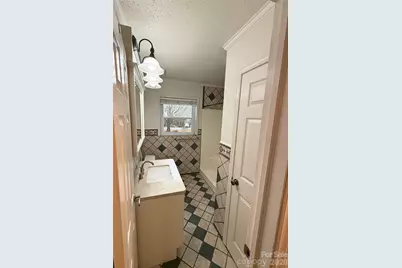 2333 Lakeview Circle, Matthews, NC 28105 - Photo 23