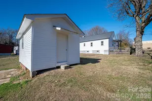 1203 W Gold Street Ext, Kings Mountain, NC 28086 - Photo 41