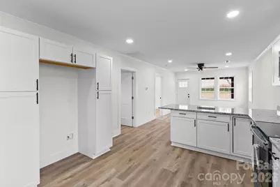 5420 US Highway 21 Highway, Jonesville, NC 28642 - Photo 11