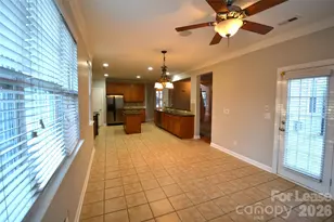 910 Springwood Dr, Waxhaw, NC 28173 - Photo 13