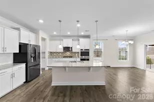 1565 Cambria Ct, Lake Wylie, SC 29710 - Photo 11