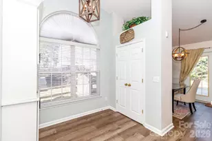 6425 Tunston Ln, Charlotte, NC 28269 - Photo 15