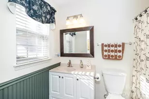 6425 Tunston Ln, Charlotte, NC 28269 - Photo 23