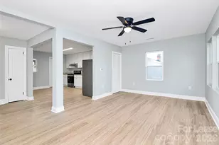 1521 Effingham Rd, Charlotte, NC 28208 - Photo 3