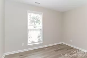 5955 Scots Bluff Dr, Charlotte, NC 28227 - Photo 11