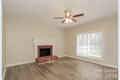 9101 Brightleaf Place, Charlotte, NC 28269 - Photo 5