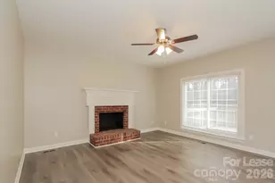 9101 Brightleaf Pl, Charlotte, NC 28269 - Photo 5