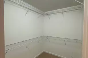 12026 Cheviott Hill Ln, Charlotte, NC 28213 - Photo 11