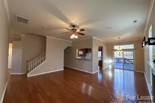 12026 Cheviott Hill Ln, Charlotte, NC 28213 - Photo 3