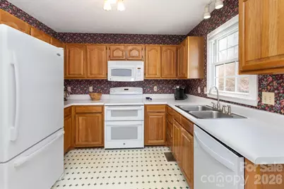 2 Strathmore Drive, Arden, NC 28704 - Photo 7