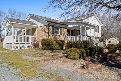 309 Catawba Circle, Matthews, NC 28104 - Photo 3