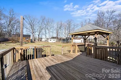 309 Catawba Circle, Matthews, NC 28104 - Photo 23