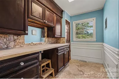 7144 Chapparall Lane, Charlotte, NC 28215 - Photo 9