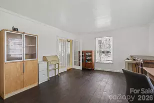 7144 Chapparall Ln, Charlotte, NC 28215 - Photo 15