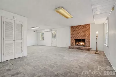 7144 Chapparall Lane, Charlotte, NC 28215 - Photo 25