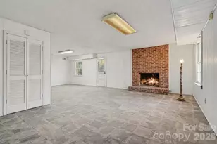 7144 Chapparall Ln, Charlotte, NC 28215 - Photo 25