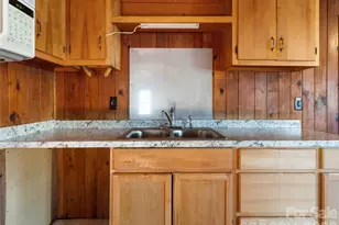 118 Rutledge Dr, Hendersonville, NC 28739 - Photo 33