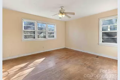 118 Rutledge Drive, Hendersonville, NC 28739 - Photo 19