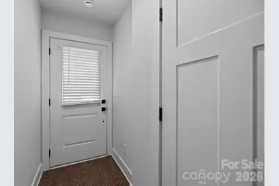 5011 York Park Lane, Charlotte, NC 28217 - Photo 5