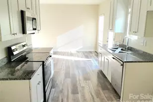 108 Harvest Moon Ct, Statesville, NC 28625 - Photo 5