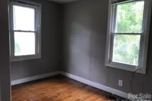 18 Smith Graveyard Rd, Asheville, NC 28806 - Photo 5