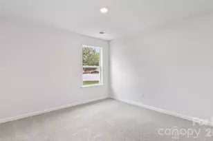 51 Caroline Vly Ln, Hendersonville, NC 28792 - Photo 15