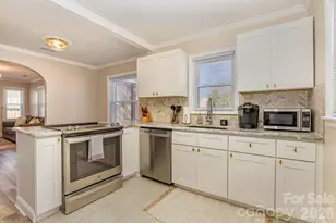 3141 Mathis Dr, Charlotte, NC 28208 - Photo 5