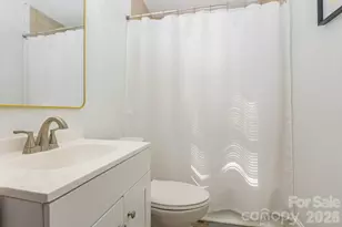 3141 Mathis Dr, Charlotte, NC 28208 - Photo 11