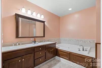 2301 Willow Creek Drive, Newton, NC 28658 - Photo 37