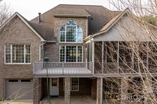 2301 Willow Creek Dr, Newton, NC 28658 - Photo 3