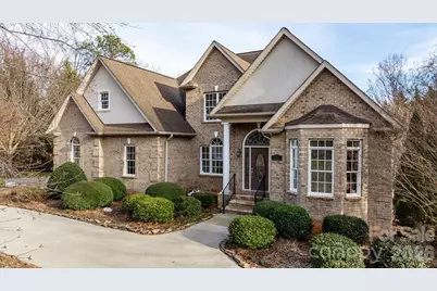 2301 Willow Creek Drive, Newton, NC 28658 - Photo 11