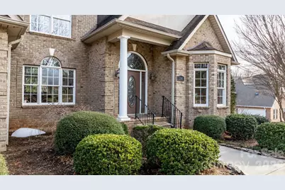 2301 Willow Creek Drive, Newton, NC 28658 - Photo 9