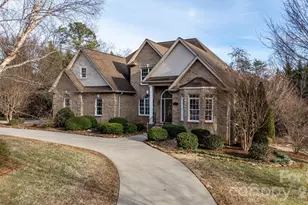 2301 Willow Creek Dr, Newton, NC 28658 - Photo 5