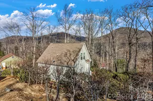 387 Goodview Dr, Hendersonville, NC 28792 - Photo 45