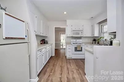 8729 Timbercrest Circle, Charlotte, NC 28226 - Photo 13