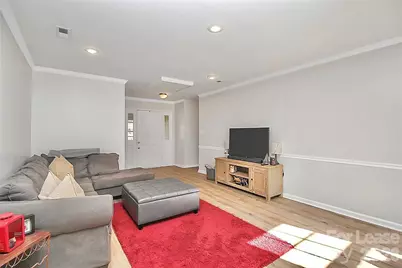 8729 Timbercrest Circle, Charlotte, NC 28226 - Photo 7