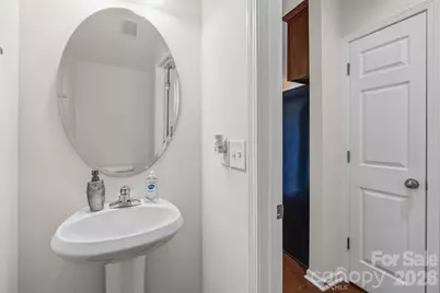 5505 Tipperlinn Way, Charlotte, NC 28278 - Photo 11