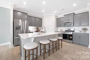 2011 Harlequin Dr, Indian Trail, NC 28079 - Photo 7