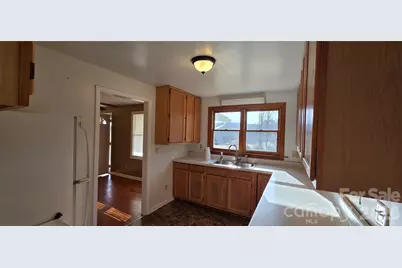 212 Old Dale Road, Spruce Pine, NC 28777 - Photo 13