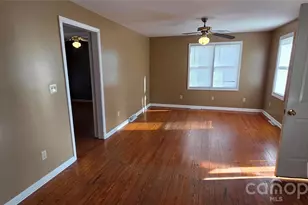 212 Old Dale Rd, Spruce Pine, NC 28777 - Photo 17