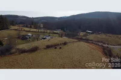 212 Old Dale Road, Spruce Pine, NC 28777 - Photo 9