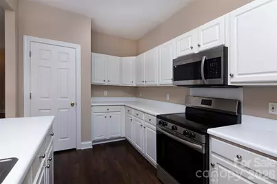 2425 Ryerson Court, Charlotte, NC 28213 - Photo 9